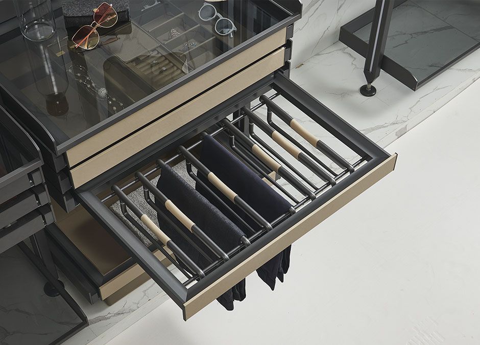 Solid aluminum for trousers racks. detials shows quality.