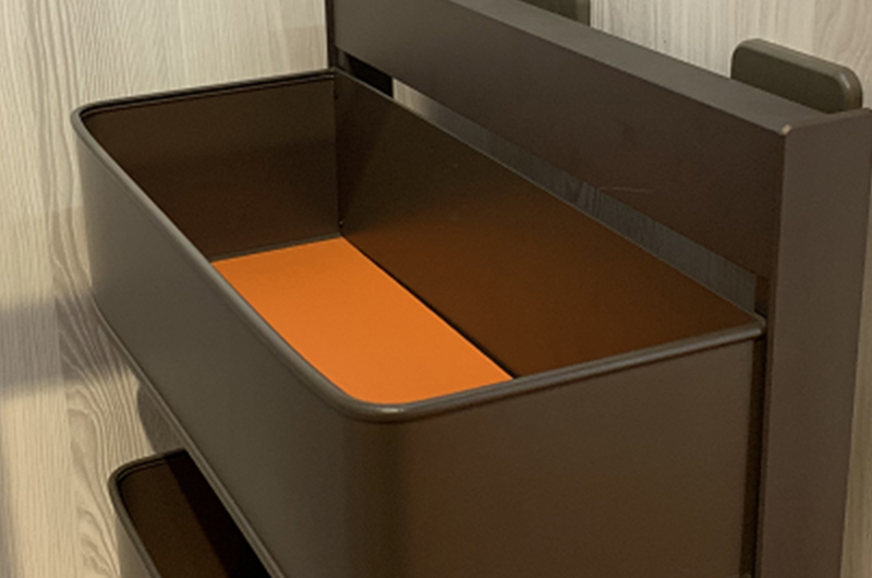 Side-pull storage basket